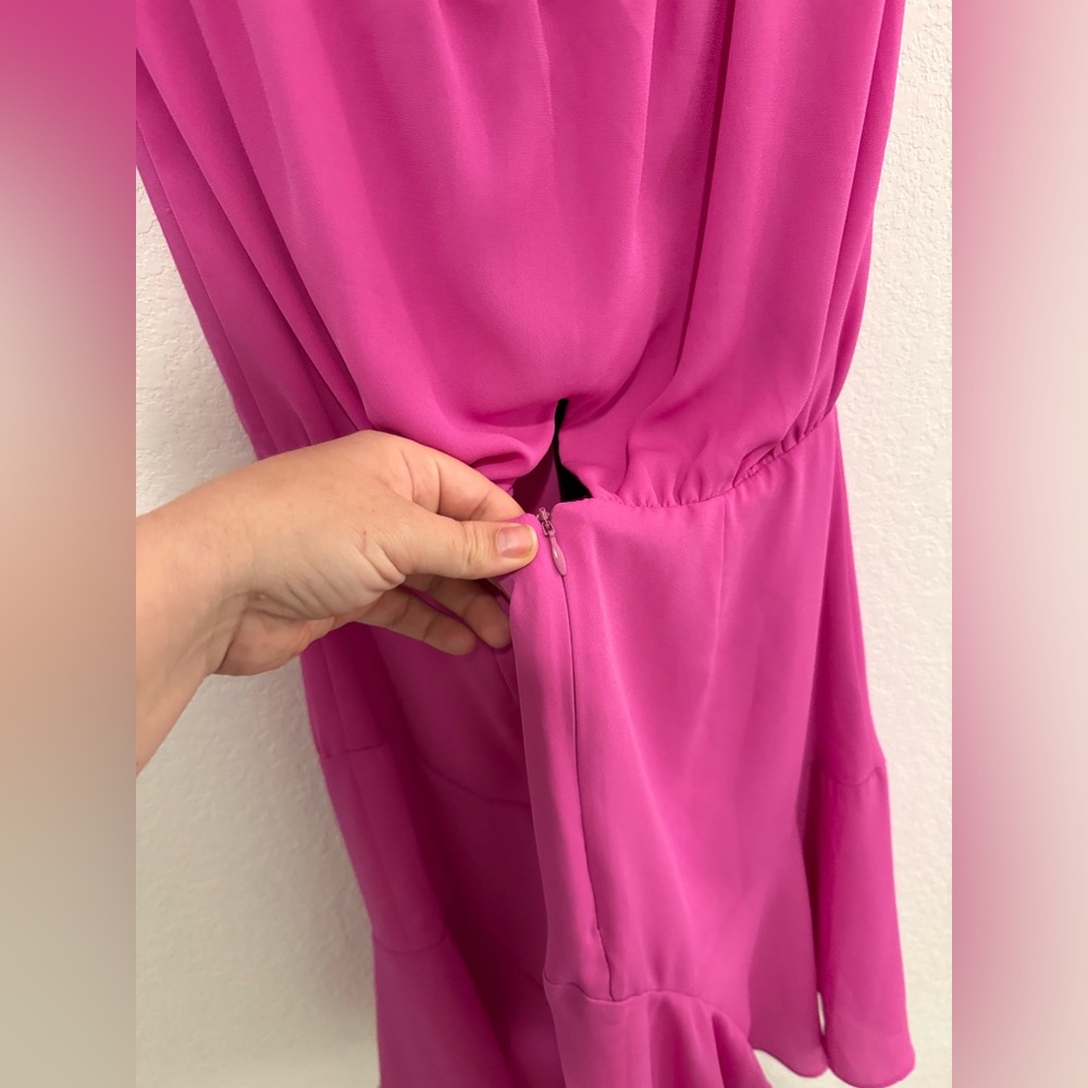 Krisa Strapless Mini Dress in Cocktail Pink NWT Medium - Picture 7 of 8